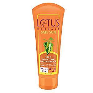 Lotus Herbals Safe Sun 3-In-1 Matte Look Daily Sunblock SPF-40, 50g 