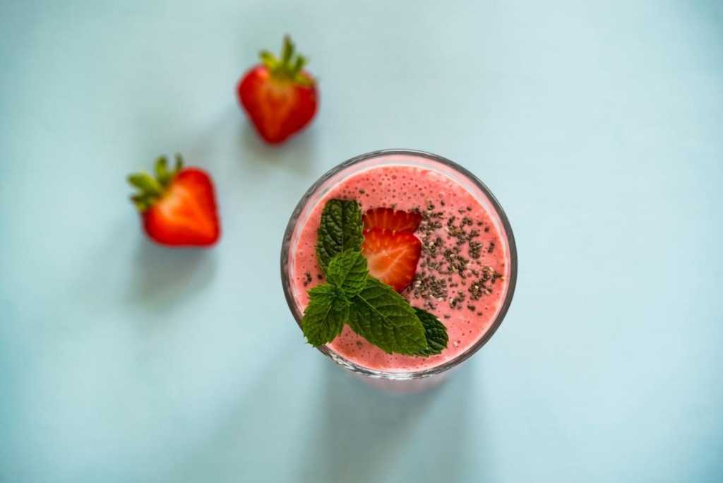 Strawberry healthy drink