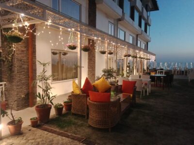 c17f6234419211e99cb10242ac110003 400x300 - Wallow In the Pleasures of Brentwood Hotel Mussoorie