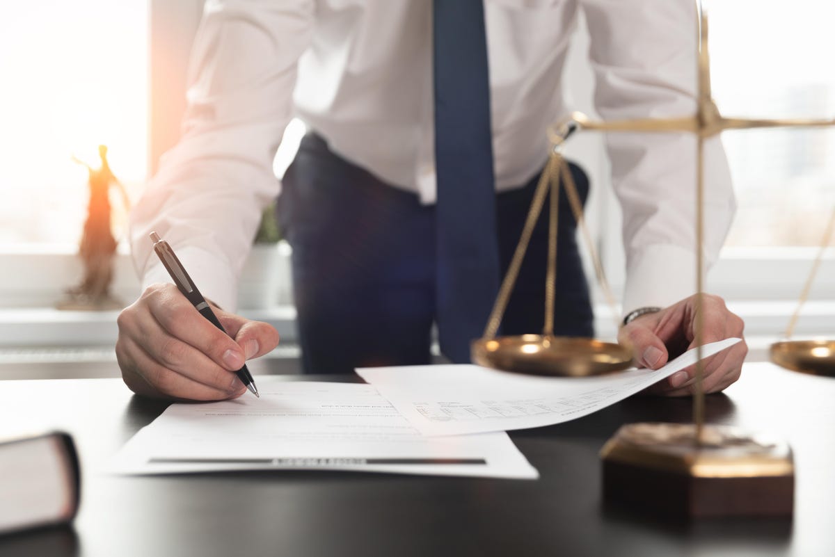 5 - Hiring A Criminal Defense Lawyer: Avoid Making These 5 Major Mistakes