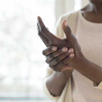 NERVE PAIN IN HANDS KNOW THE MAJOR REASONS BEHIND IT 40497 400x400 - NERVE PAIN IN HANDS? KNOW THE MAJOR REASONS BEHIND IT