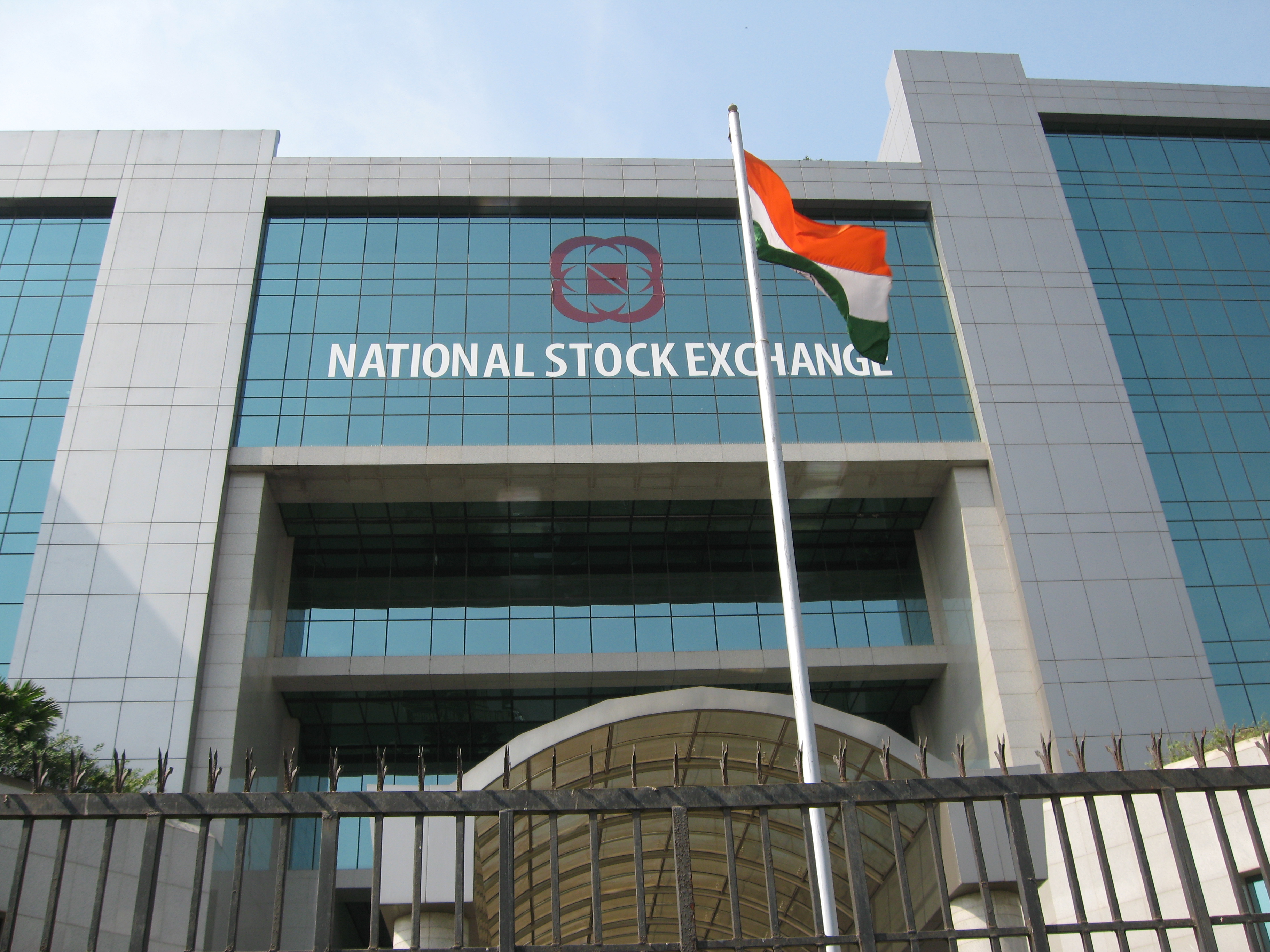 What are the basic things that you need to know about the national Stock exchange 74248 1 - What are the basic things that you need to know about the national Stock exchange?