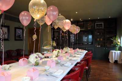 How to host a perfect bridal shower 74444 1 400x267 - How to host a perfect bridal shower?